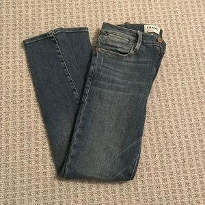 Frame blue jeans size 27 never worn